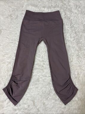 Lululemon Light Purple Ebb To Street Cropped Cinched Ruched Leggings Size 6